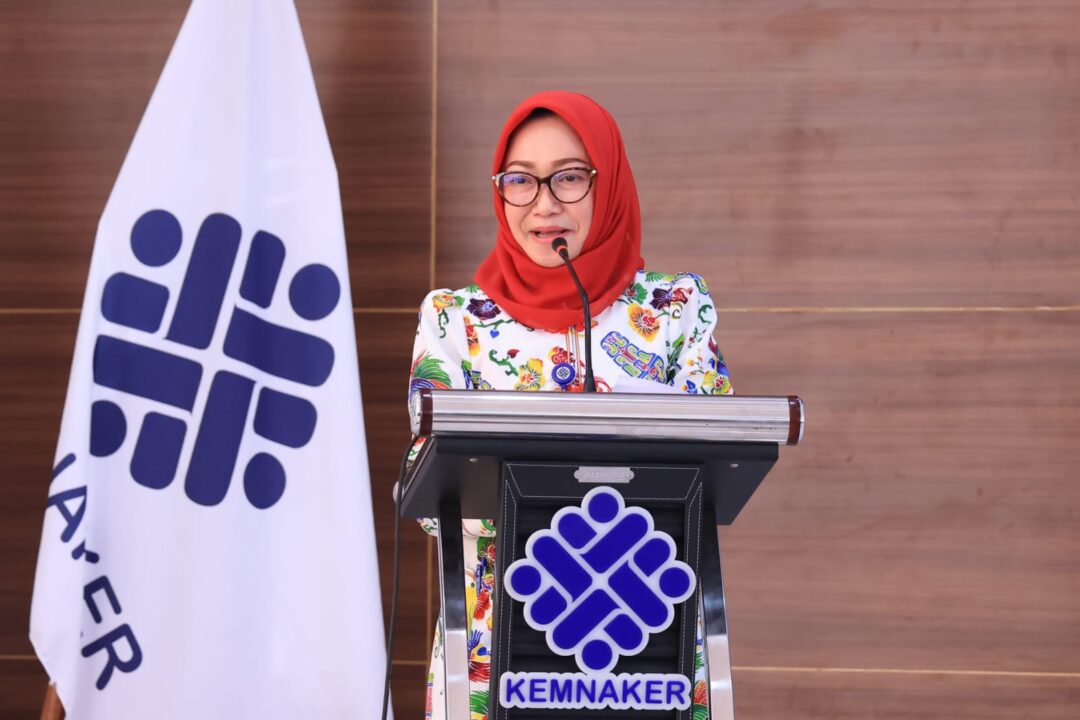 Pelaksana Tugas (Plt.) Direktur Jenderal Pembinaan Penempatan Tenaga Kerja dan Perluasan Kesempatan Kerja Kemnaker, Estiarty Haryani