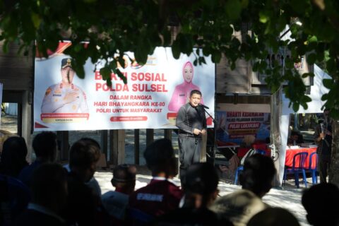 Serahkan Genset dan Pompa Air, Munafri Harap Sinergi Bangun Pulau Lanjukang Terus Berlanjut