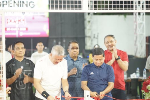 Bupati Pinrang Resmikan Lapangan Padel, Wali Kota Parepare Tasming Hamid dan Kapolres Turut Menjajal