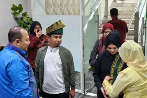 Didampingi Ketua TP PKK, Wali Kota Parepare Tiba di Medan Ikuti Rakernas Apeksi 2026