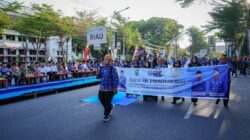 Saksikan Pawai Ta’aruf, Gubernur Sulsel Sambut 117 Kontingen MTQ VIII KORPRI Nasional 2026