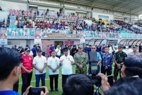 Gubernur Andi Sudirman Kick Off Piala Gubernur Sulsel 2026, Hadiah Rp500 Juta Disiapkan