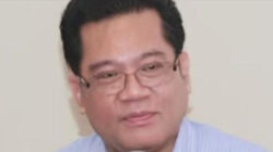 Pakar Pembangunan Wilayah Universitas Bosowa Profesor Batara Surya memberikan tanggapan mengenai dampak program Multiyears Project (MYP) pembangunan jalan Pemprov Sulsel di Makassar, Senin (13/7/2026).