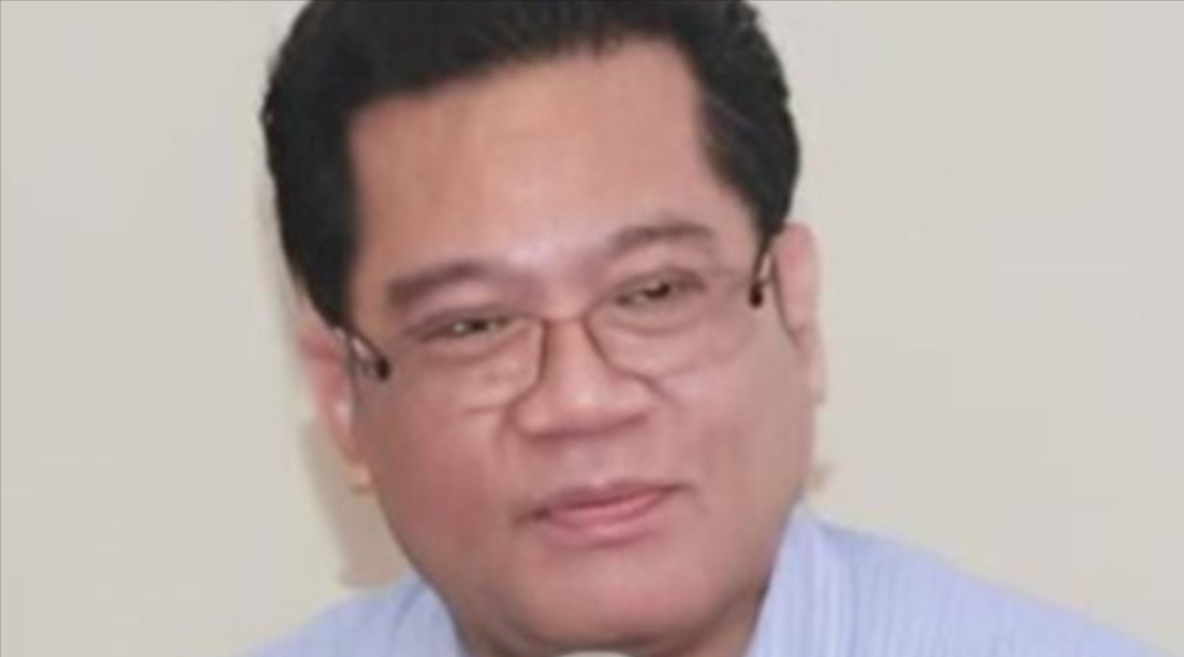 Pakar Pembangunan Wilayah Universitas Bosowa Profesor Batara Surya memberikan tanggapan mengenai dampak program Multiyears Project (MYP) pembangunan jalan Pemprov Sulsel di Makassar, Senin (13/7/2026).
