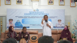 PENGUATAN KETAHANAN KELUARGA: Tim Penggerak PKK Provinsi Sulsel menggelar Program Keluarga Sehati di Kabupaten Luwu Timur untuk mengedukasi masyarakat terkait pencegahan masalah sosial hingga pola asuh anak. Kegiatan ini diharapkan menjadi langkah strategis mewujudkan fondasi keluarga yang sejahtera, harmonis, dan aman di Sulawesi Selatan.