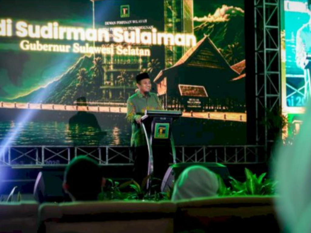 Gubernur Sulawesi Selatan Andi Sudirman Sulaiman menghadiri pelantikan Pengurus DPW PPP Sulsel periode 2026–2031 di Hotel Claro Makassar pada Sabtu (20/6/2026).