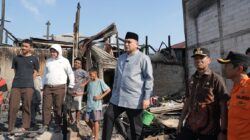 Wali Kota Makassar Tinjau Lokasi Kebakaran di Tallo Pastikan Kebutuhan Warga Terpenuhi