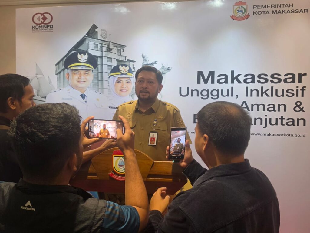 Bapenda Makassar Tata Reklame, 12 Ruas Jalan dan 3 Spot Masuk Zona Larangan