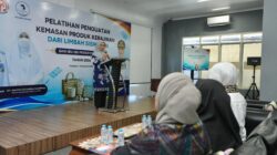 Kerajinan Sisik Ikan Perempuan Paotere Didorong Naik Kelas lewat Penguatan Kemasan