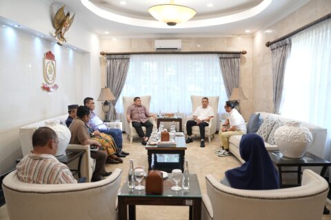 Pemkot Makassar dan PT Pertamina Perkuat Strategi Pengendalian Antrean BBM