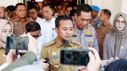 Bupati Gowa Tersangka Tapi Belum Ditahan, Gubernur Sulsel: Tetap Jalankan Tugas