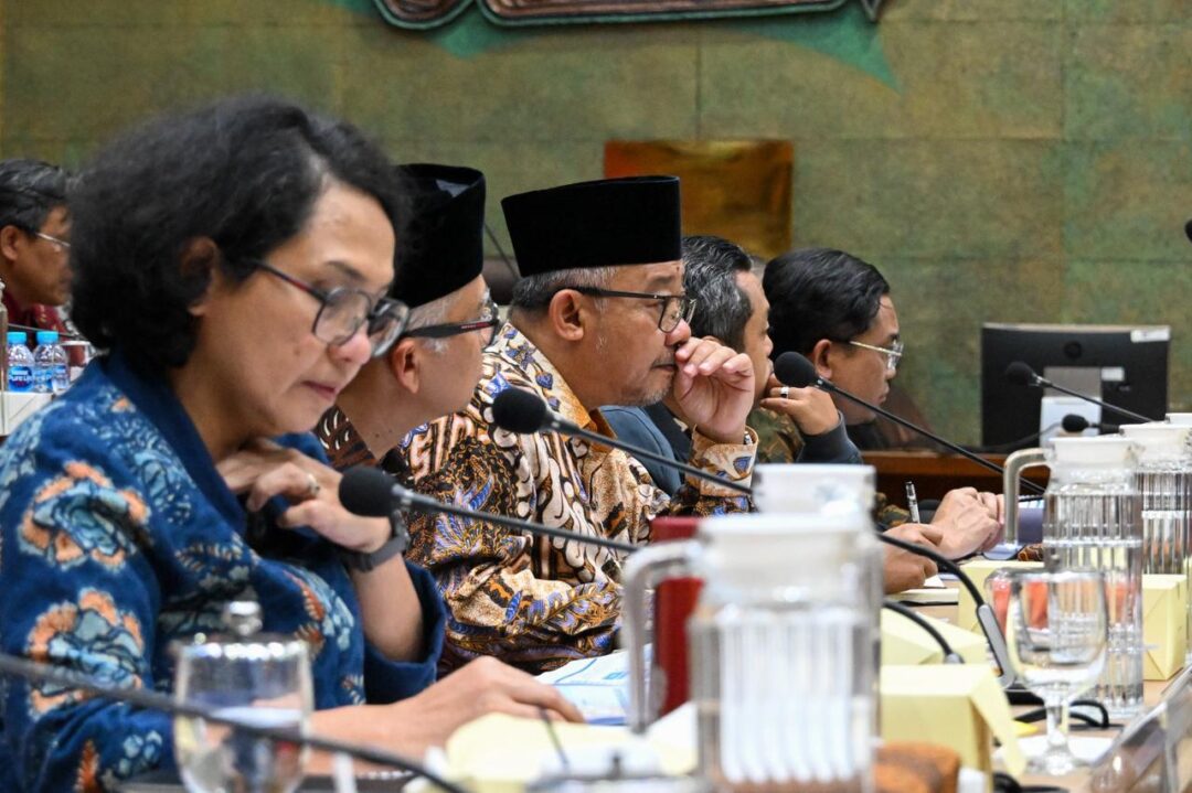 Menteri Pendidikan Dasar dan Menengah (Mendikdasmen), Abdul Mu’ti, dalam Rapat Kerja bersama Komisi X DPR RI di Jakarta, Selasa (1/9).