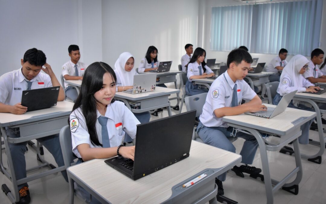 Kemendikdasmen mencatat pendaftaran TKA 2026 mencapai 3,86 juta siswa, meningkat 9,8% jelang pelaksanaan ujian pada 26 Oktober-8 November.