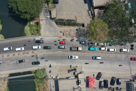 Usai Drainase Rampung, 800 Meter Jalan Aroepala Makassar Diaspal Lapis Kedua