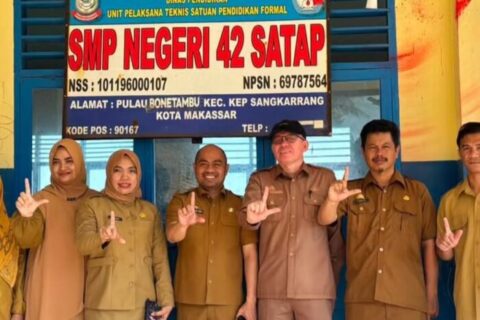 Diskominfo Goes to School Sambangi Pulau Bonetambung, Edukasi Literasi Digital dan Keamanan Anak