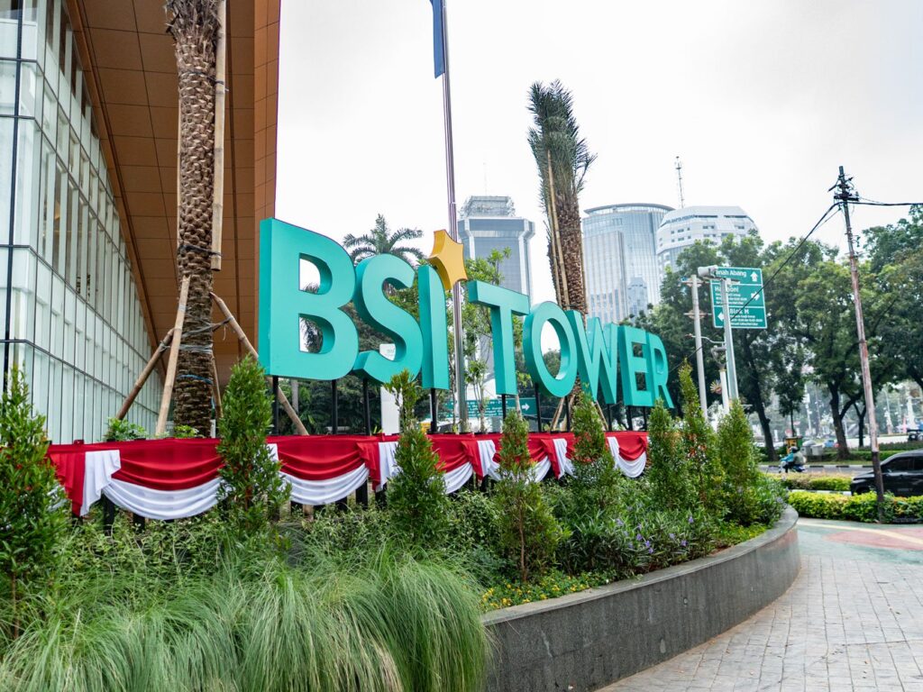 Direktur Utama BSI Anggoro Eko Cahyo menyampaikan kinerja perseroan hingga Agustus 2026 yang mencatat laba Rp5,3 triliun dan tumbuh 10,07%.
