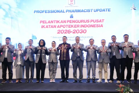 Taruna Ikrar Kepala BPOM Gandeng Ratusan Ribu Apoteker IAI, Perkuat Kemandirian Obat Indonesia