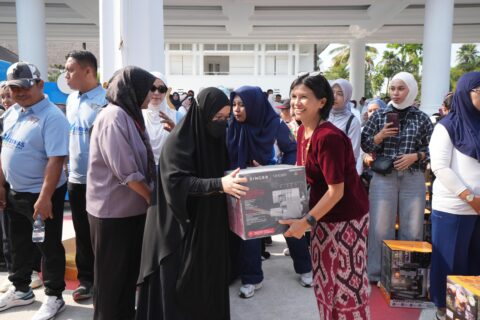 Ketua TP PKK Sulsel Dukung UMKM Naik Kelas, 269 Unit Peralatan Usaha Diserahkan pada Peringatan 357 Tahun Sulsel