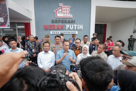 Gubernur Andi Sudirman Sulaiman Dorong Koperasi Desa Pasarkan Produk Lokal