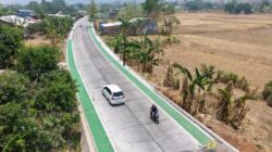 Pemprov Sulsel Percantik Ruas Jalan Burung-Burung–Bili-Bili, Marka Putih dan Bahu Hijau